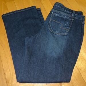 Time and Tru| Classic Indigo| Boot-Cut Jeans